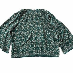 Max Studio Green Floral Blouse